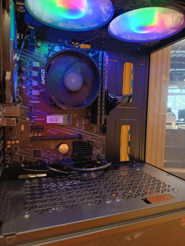 AMD RYZEN 7 5700G MPK (AM4) WITH WRAITH STEALTH COOLER (TRAY TYPE