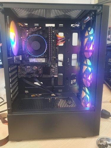 INTEL CORE I5 12400 (LGA1700) WITH INTEL LAMINAR RM1 COOLER (BOXED